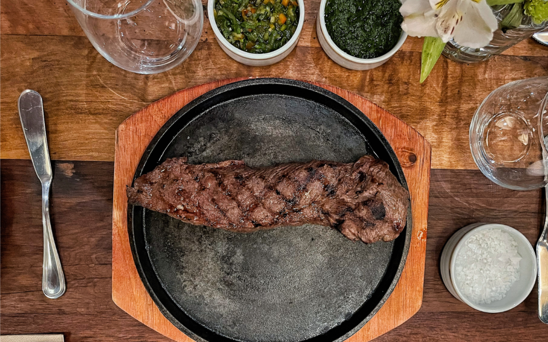 Maillard: El nuevo bar de carnes a las brasas en Vitacura